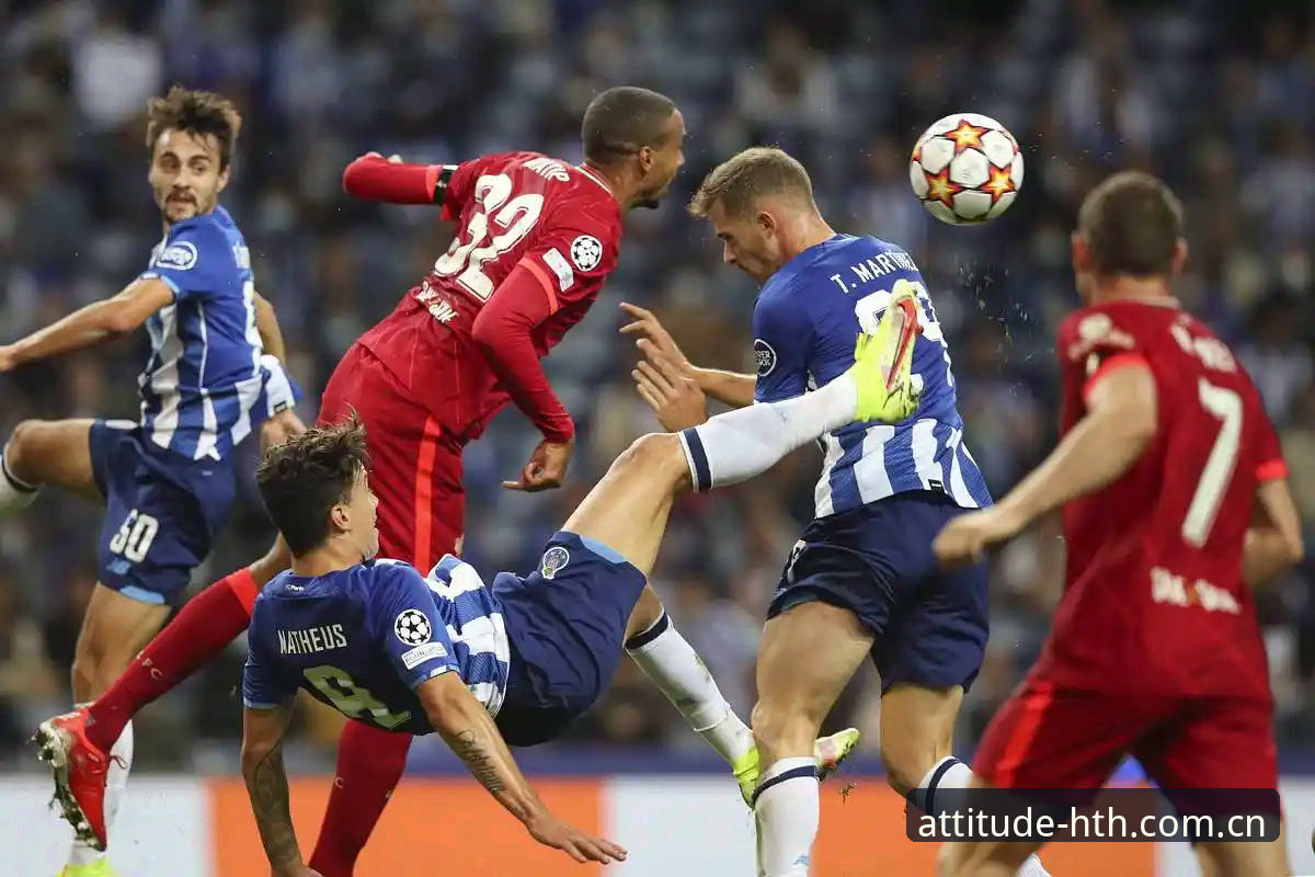 维拉3-0弗赖堡问鼎欧联杯：一场战术碾压背后的数据复盘与平台观赛体验评测